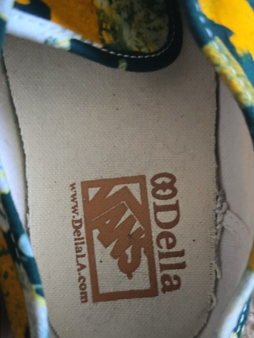 Vans Green & Yellow Women's Canvas Sneakers - Picture 3 of 7